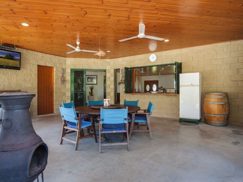 76 Keir Road, Tully QLD 4854