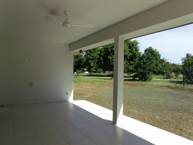 7 Iluka Close, Mission Beach QLD 4852