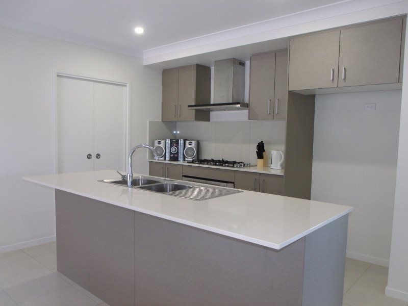 7 Iluka Close, Mission Beach QLD 4852