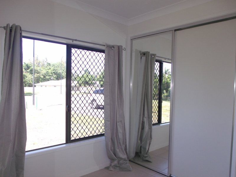 7 Iluka Close, Mission Beach QLD 4852