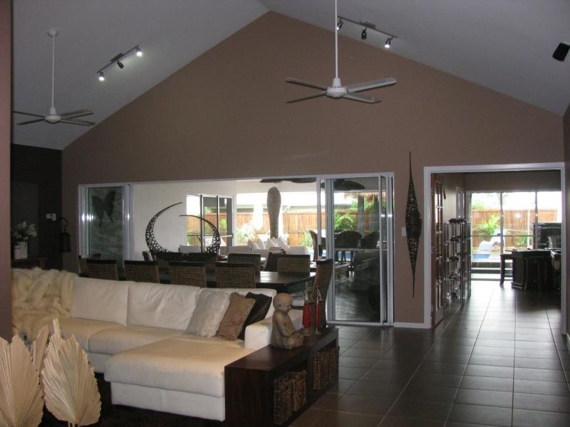 22 Mariner Drive, South Mission Beach QLD 4852