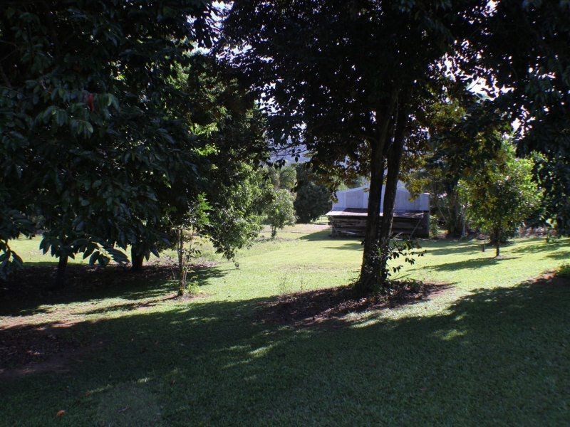 202 Bulgun Road, Bulgun QLD 4854