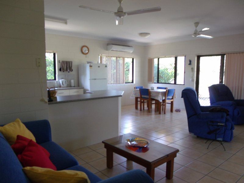 35 Seafarer Street, South Mission Beach QLD 4852