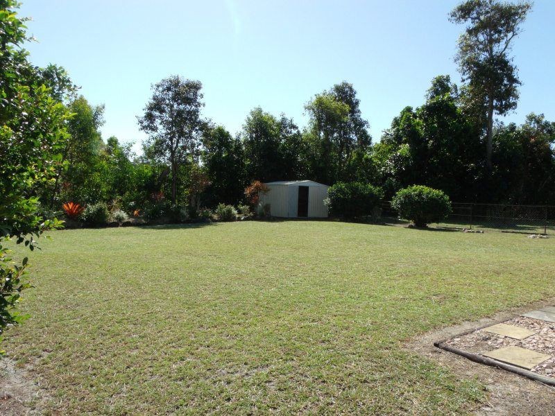35 Seafarer Street, South Mission Beach QLD 4852