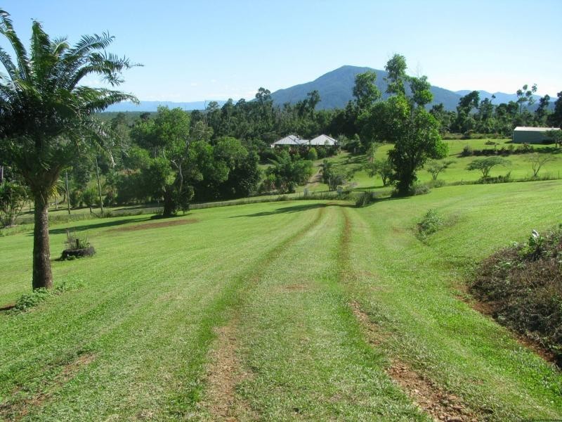 31 Kode Road, Carmoo QLD 4852