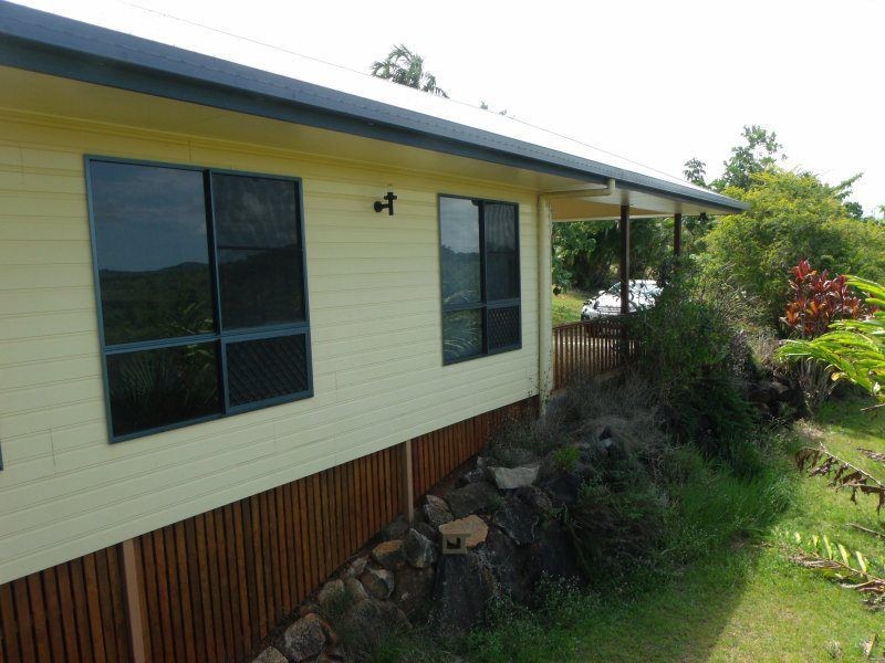 79 North Hull Road, Carmoo QLD 4852