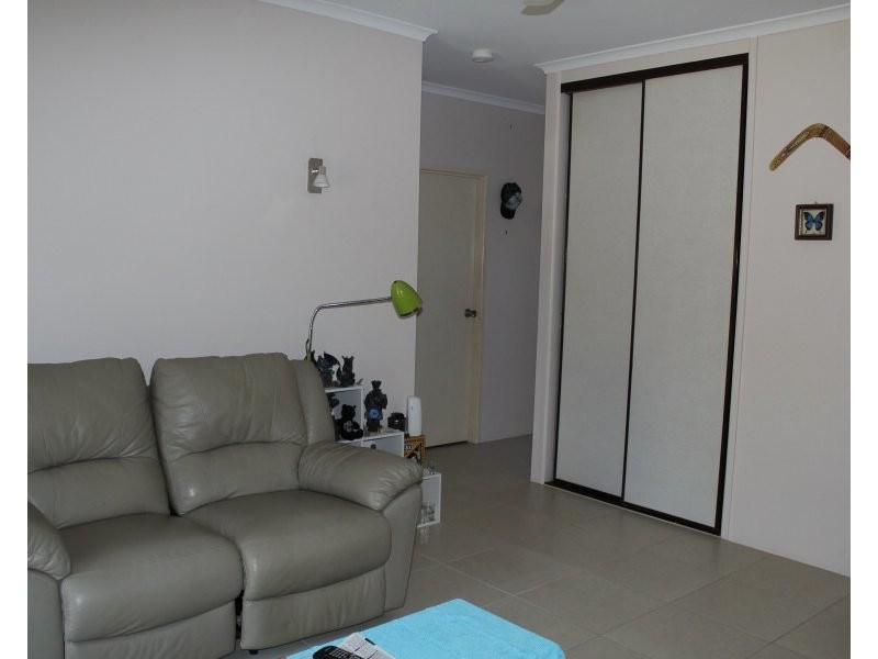 9/16 Wongaling Beach Rd, Wongaling Beach QLD 4852