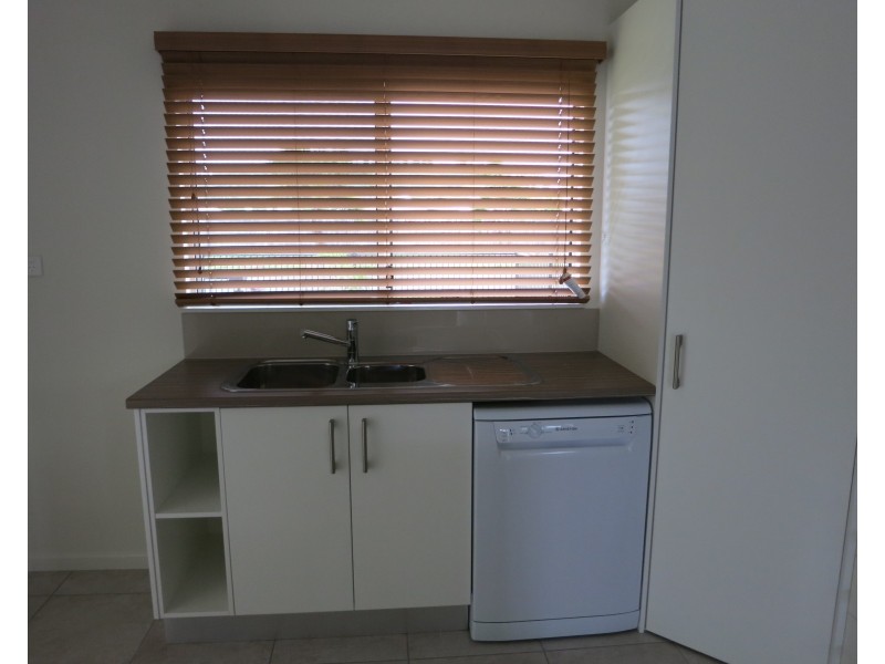 16a Midshipman Street, South Mission Beach QLD 4852