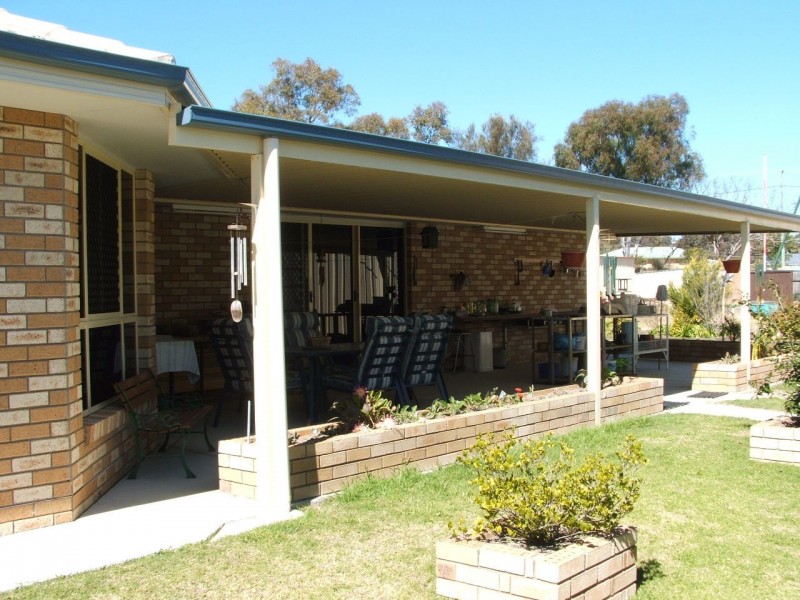 32 Doncaster Drive, Warwick QLD 4370
