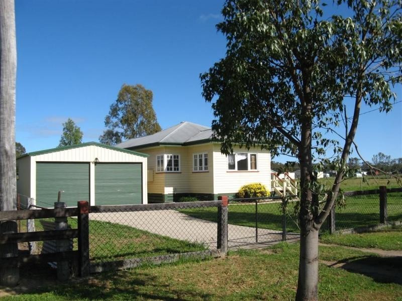 L10 MacIntyre Street, Leyburn QLD 4365