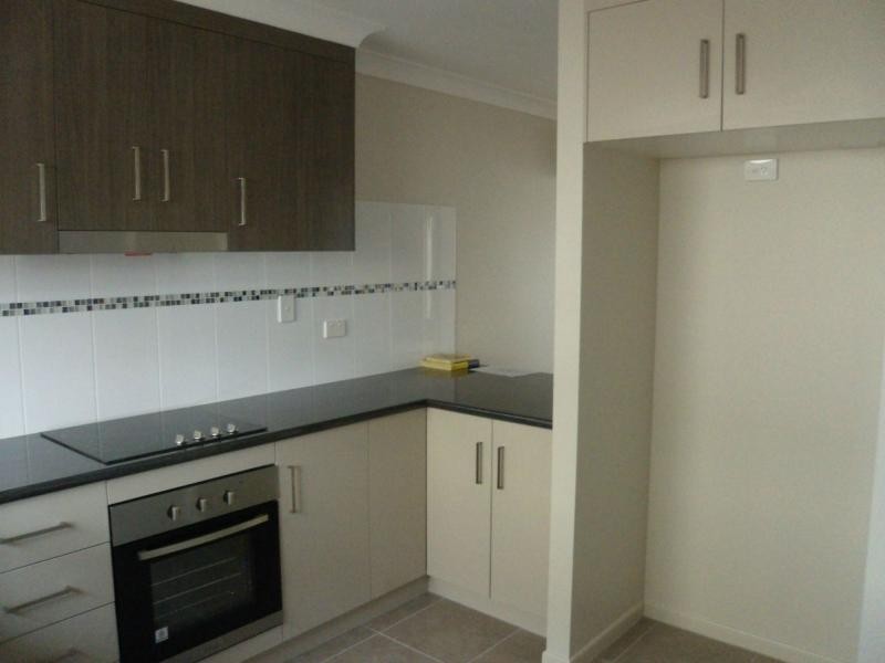 Unit 2/22 Stewart Avenue, Warwick QLD 4370