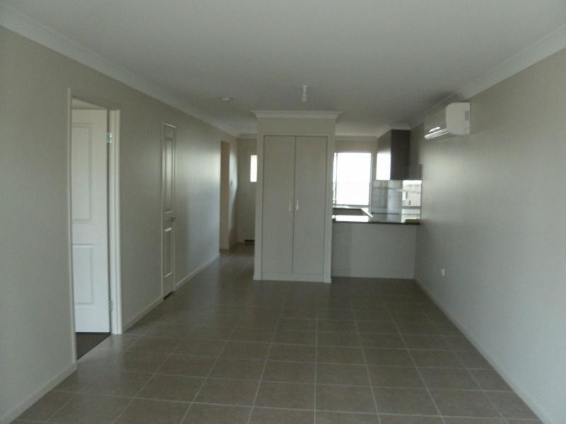 Unit 2/22 Stewart Avenue, Warwick QLD 4370