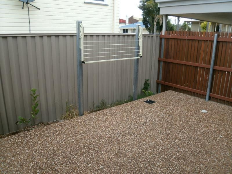 Unit 2/22 Stewart Avenue, Warwick QLD 4370