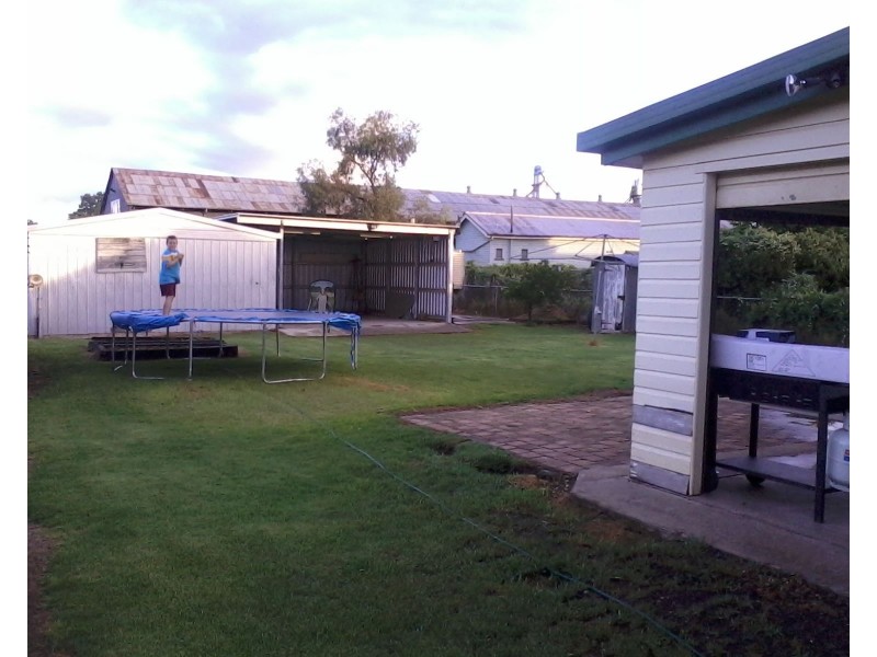 27 Forde Street, Allora QLD 4362