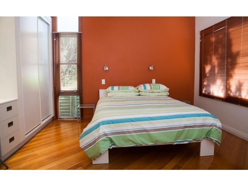 8 Pratt Court, Point Lookout, Point Lookout QLD 4183