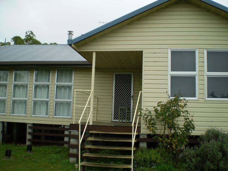 20 Elliott Street, Pratten QLD 4370