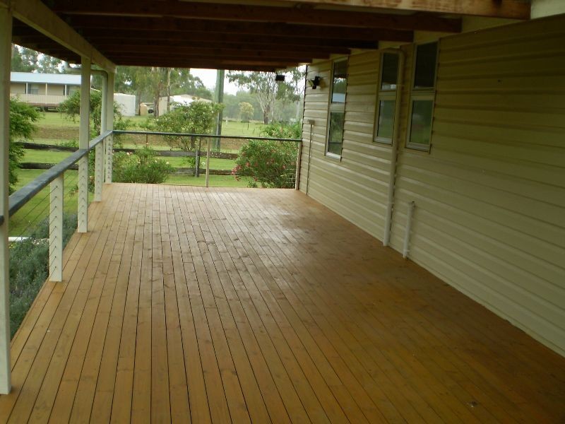 20 Elliott Street, Pratten QLD 4370