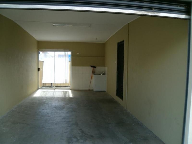 2/13 Cecil Street, Warwick QLD 4370