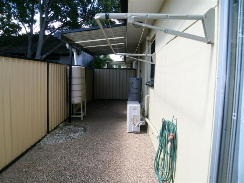 2/13 Cecil Street, Warwick QLD 4370