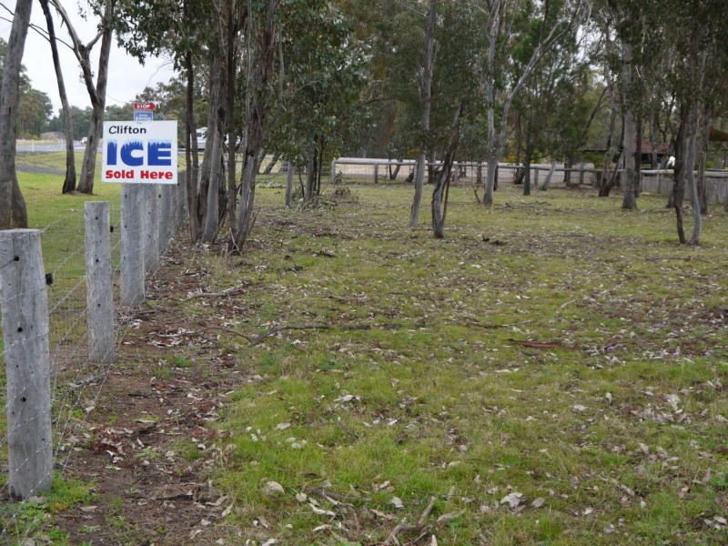 . Gore Roadhouse Cunningham Highway, Gore QLD 4352