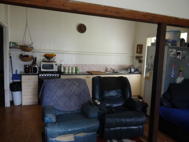 . Gore Roadhouse Cunningham Highway, Gore QLD 4352