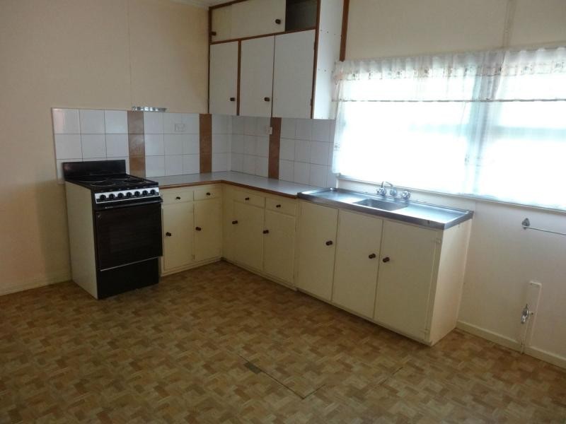 7 Herbert Street, Allora QLD 4362