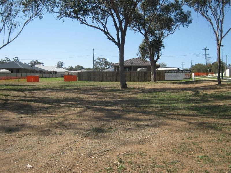 5 Glenwood Court, Warwick QLD 4370