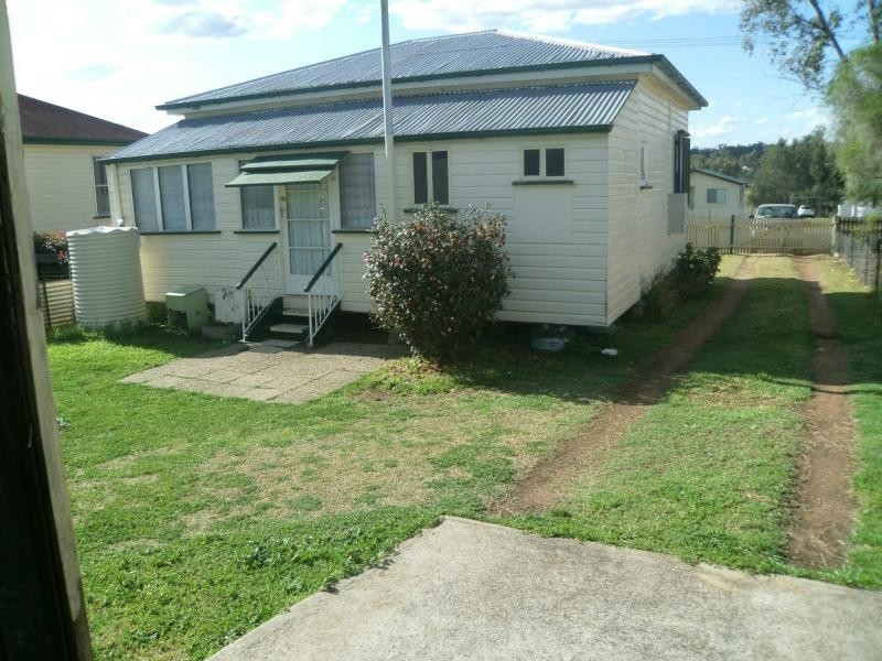 28 Fitzroy Street, Warwick QLD 4370