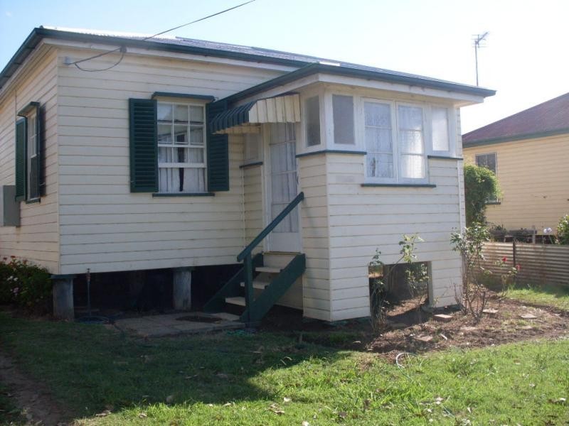 28 Fitzroy Street, Warwick QLD 4370