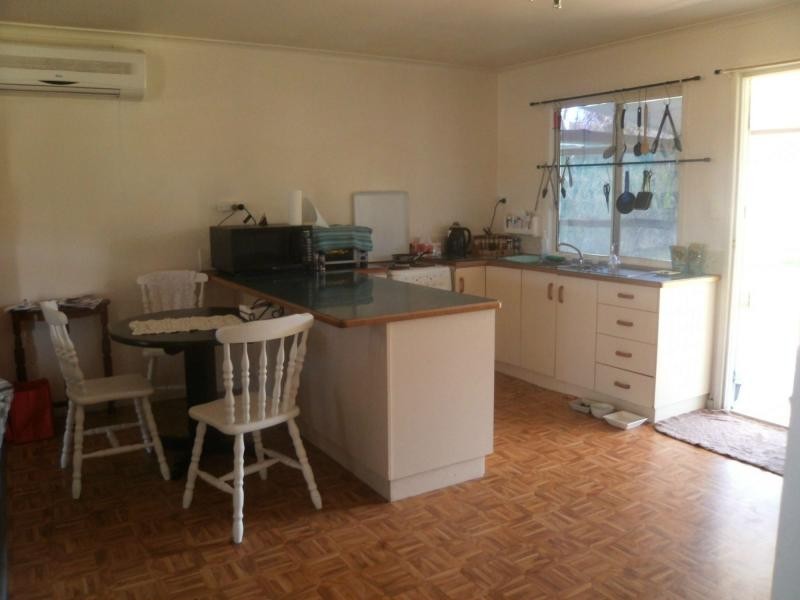 2762 Leyburn Cunningham Road, Pratten QLD 4370