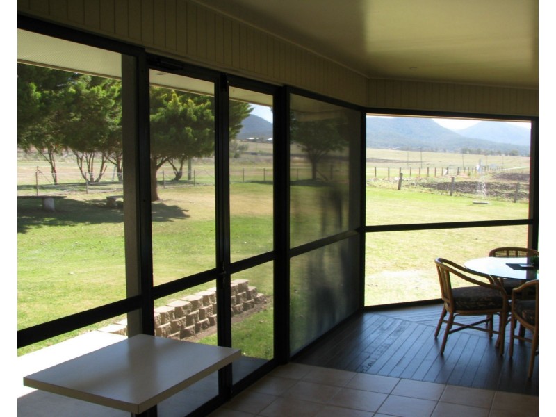 258 Swanfel Road, Swanfels QLD 4371