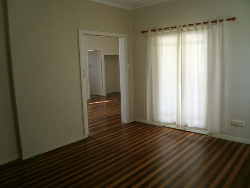 113 Pratten Street, Warwick QLD 4370