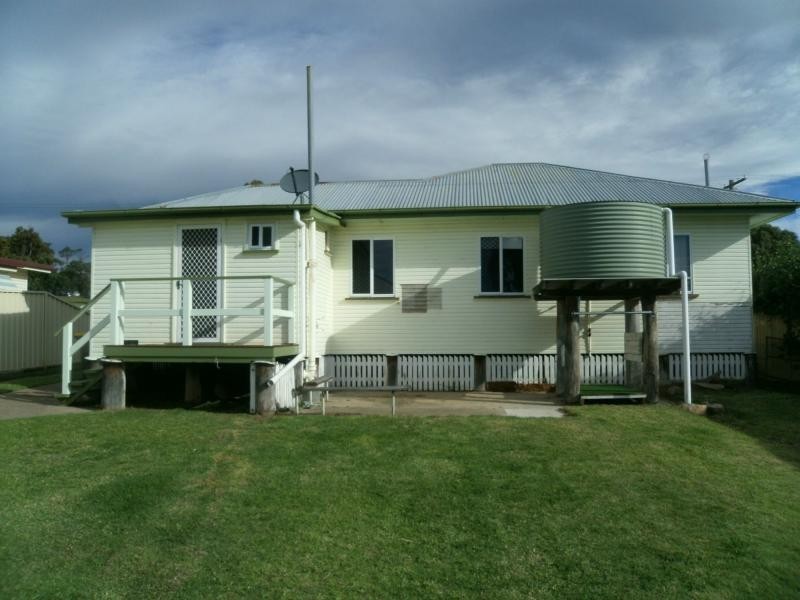 113 Pratten Street, Warwick QLD 4370