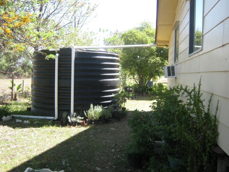 16 Tobacco Road, Inglewood QLD 4387