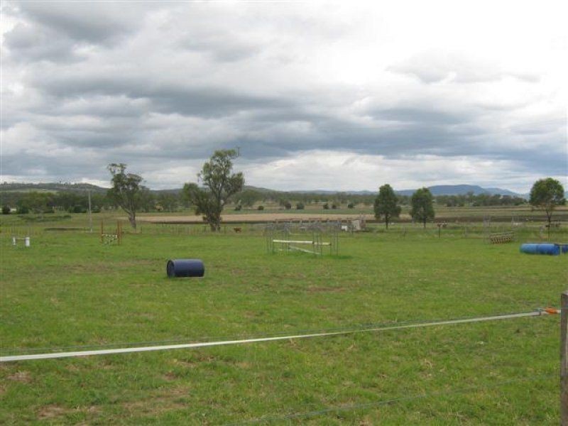 83 Canningvale Road, Warwick QLD 4370