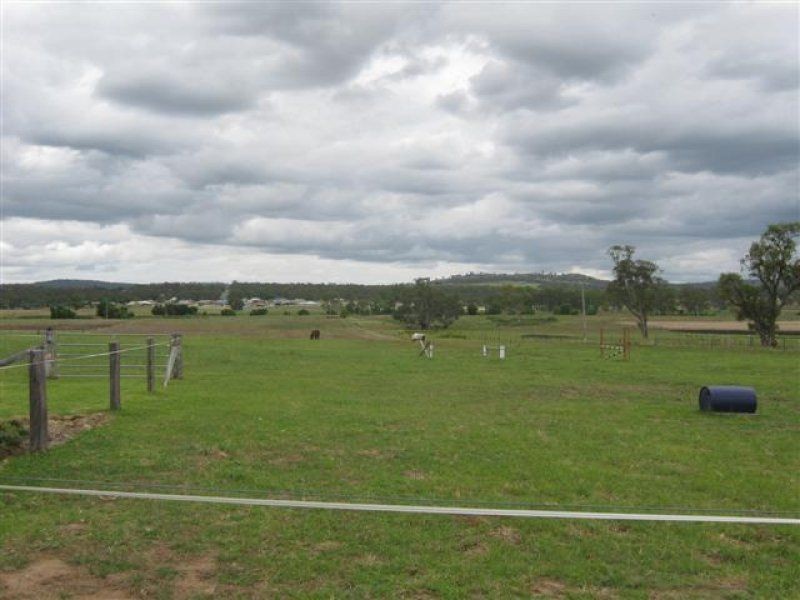 83 Canningvale Road, Warwick QLD 4370
