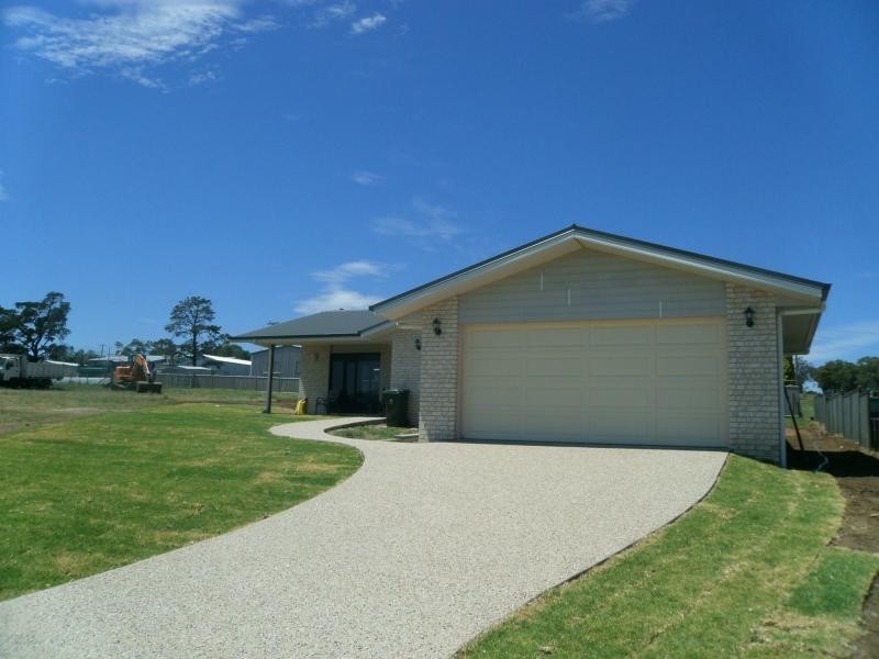 Rosenthal Heights QLD 4370