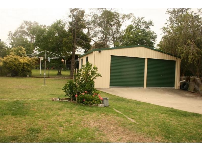4 Gillam Street, Warwick QLD 4370