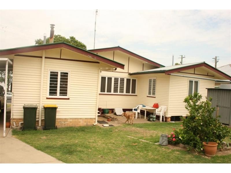 4 Gillam Street, Warwick QLD 4370