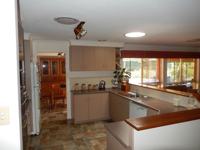 5 Gordon Street, Allora QLD 4362