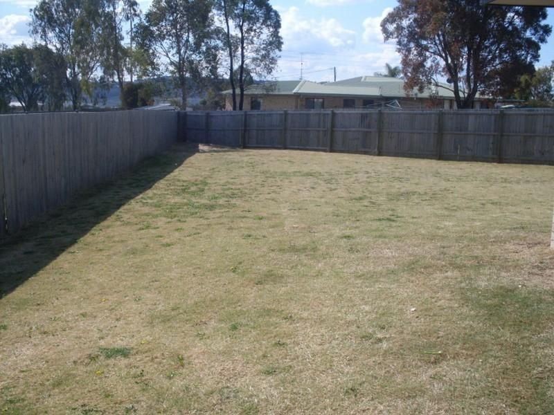8 Pristine Court, Warwick QLD 4370