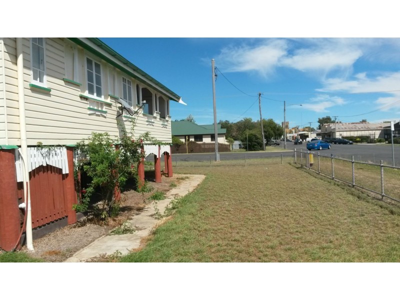30 Canning Street, Warwick QLD 4370
