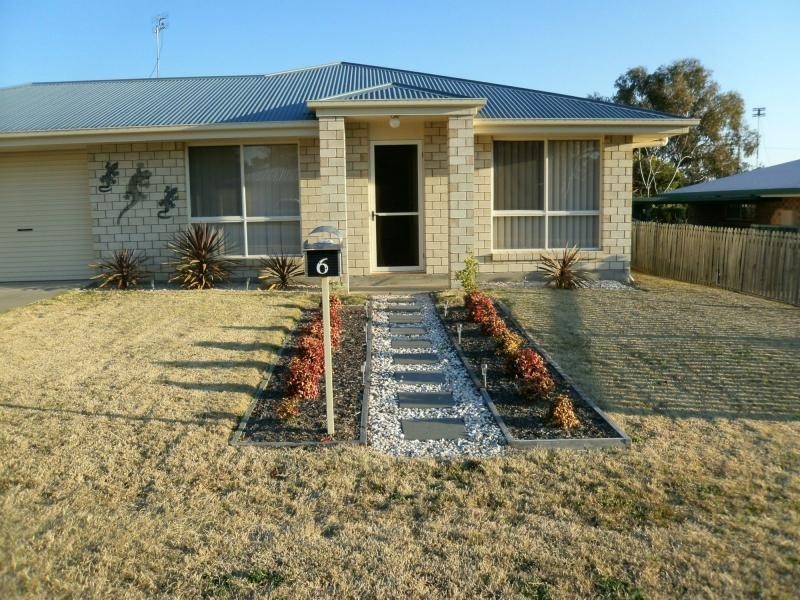 6 Lyons Crescent, Warwick QLD 4370