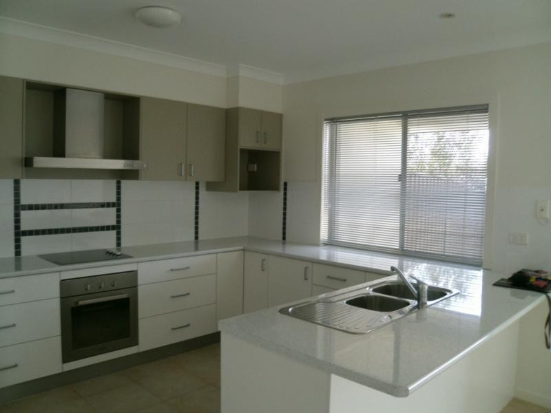 Unit 6/2 Redgwell Street, Warwick QLD 4370