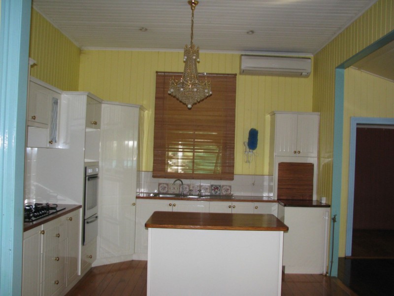 35 Wallace Street, Warwick QLD 4370