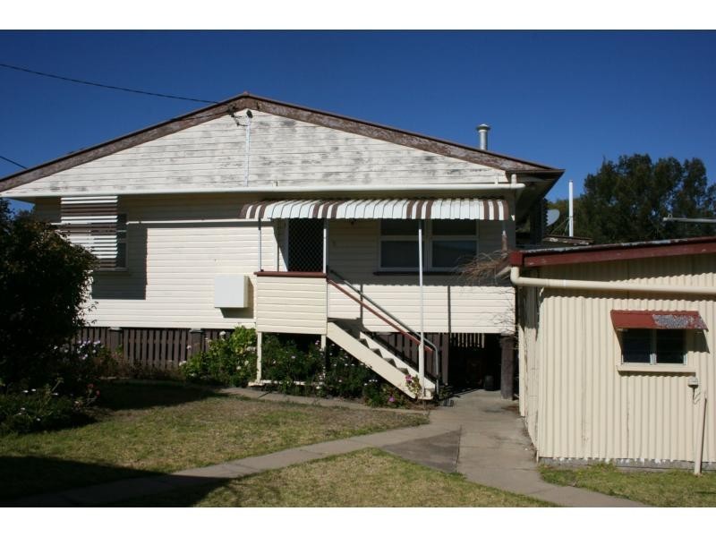 27 Vanneck Street, Yangan, Warwick QLD 4370