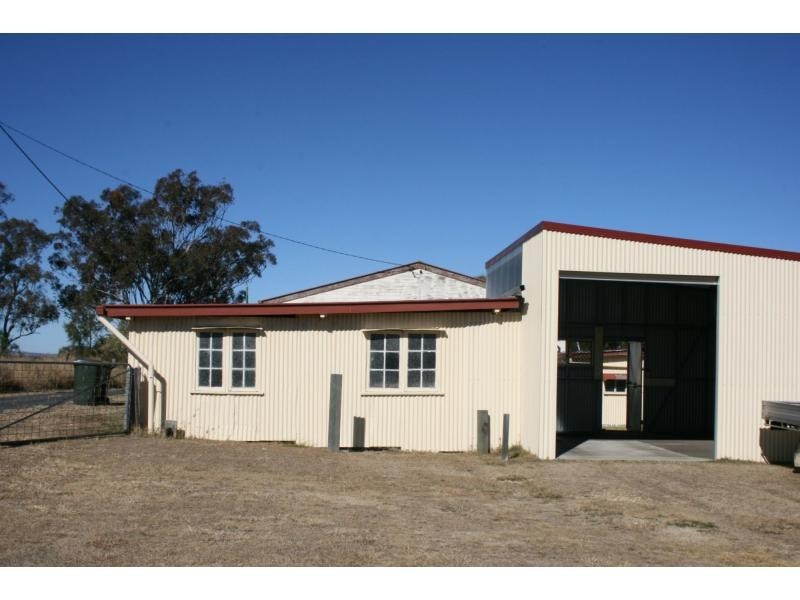 27 Vanneck Street, Yangan, Warwick QLD 4370