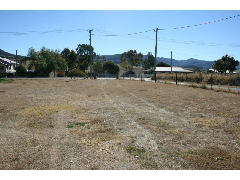 27 Vanneck Street, Yangan, Warwick QLD 4370