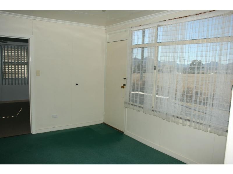 27 Vanneck Street, Yangan, Warwick QLD 4370