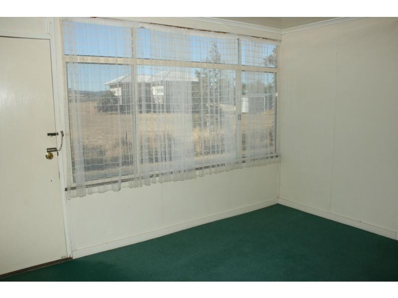 27 Vanneck Street, Yangan, Warwick QLD 4370